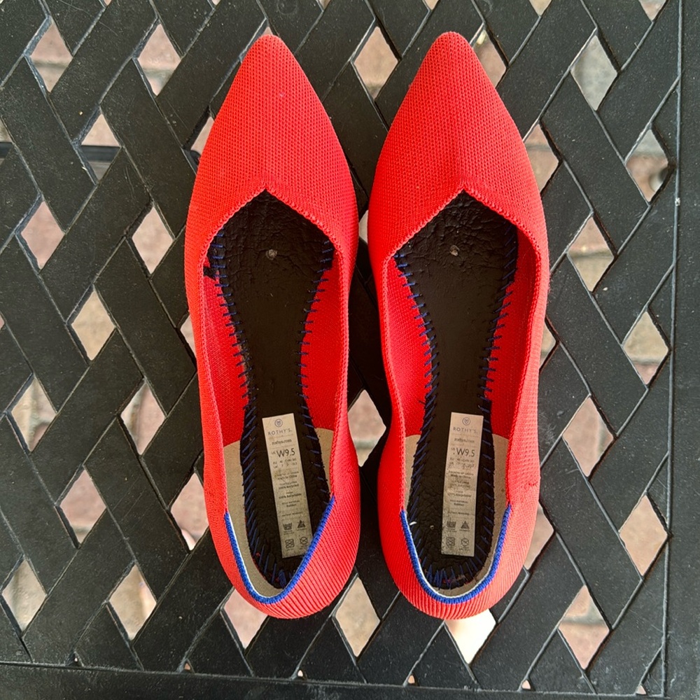 Rothy’s the Point. Size 9.5 poppy color